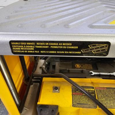 DeWalt 12.5" Heavy Duty Portable Thickness Planer (DG-JS)