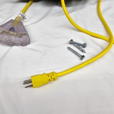 Suraielec Hanging Retractable Power Cord Reel (DG-JS)