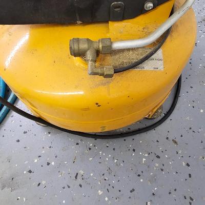 Bostitch 6 Gallon 135 PSI Pancake Compressor & Accessories (DG-JS)