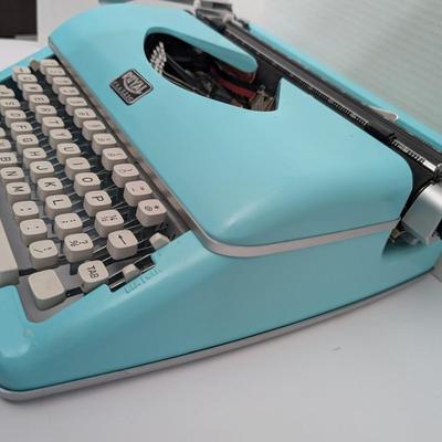 Vintage Royal Classic Manual Typewriter in Aqua Blue Retro Mid Century Style