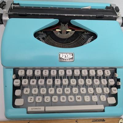 Vintage Royal Classic Manual Typewriter in Aqua Blue Retro Mid Century Style