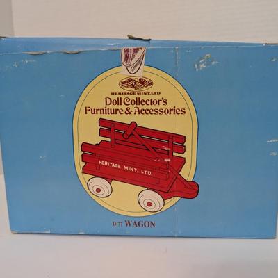 Heritage Mint Ltd Doll Collector’s Furniture & Accessories Red Wagon D-77 Boxed