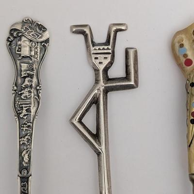 Lot of 4 Vintage Souvenir Spoons Windmill Dutch Varied Industries 1893 Abstract and Painted Bone Handle