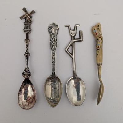 Lot of 4 Vintage Souvenir Spoons Windmill Dutch Varied Industries 1893 Abstract and Painted Bone Handle