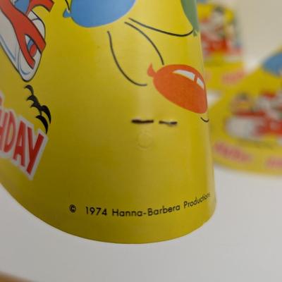 1974 Hanna-Barbera The Flintstones Vintage Birthday Party Hats Set of 5 Yellow Dino Car Theme