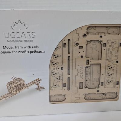 UGEARS Mechanical Wooden Model Kit Tram with Rails 154 Parts DIY 3D Puzzle