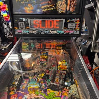 Creature from the Black Lagoon Pinball Machine