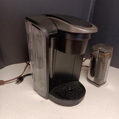 KEURIG SINGLE BREW COFFEE MAKER AND A COFFEE BEAN GRINDER