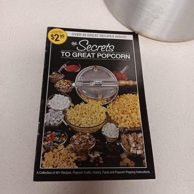 SHULE NOODLE MAKER AND WHIRLEY-POP POPCORN MAKER