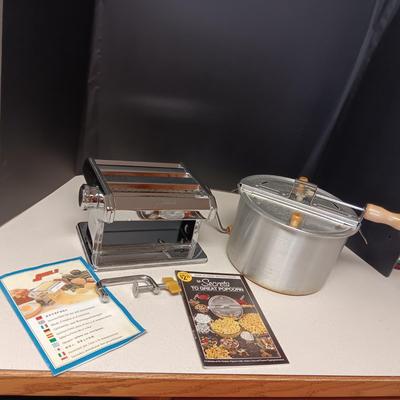 SHULE NOODLE MAKER AND WHIRLEY-POP POPCORN MAKER