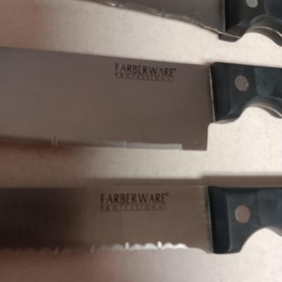 FARBERWARE CUTLERY SET, ELECTRIC ROASTER & METAL ?