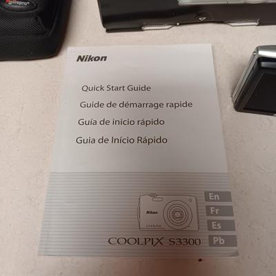 NIKON COOLPIX S3300 CAMERA