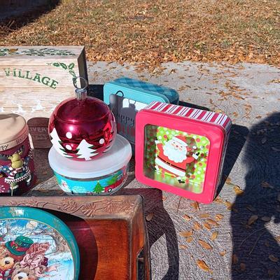 HOLIDAY BOXES, TINS AND OTHER CONTAINERS