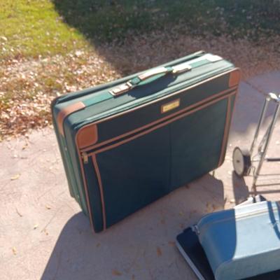 LADIES BRIEFCASE, LUGGAGE CART, OSCAR DE LORETO SUITCASE & SKYWAY COSMETIC CASE