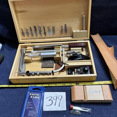 X Acto Knife Set in Wooden Case