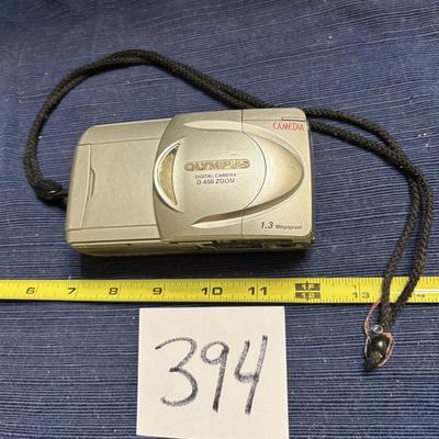 Olympus D-450 Digital Camera