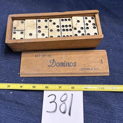 Vintage Domino Set