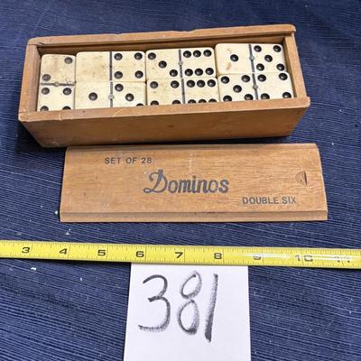Vintage Domino Set