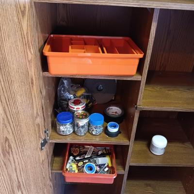 MISC HARDWARE, LIGHT BULB CHANGER AND ORGANIZERS