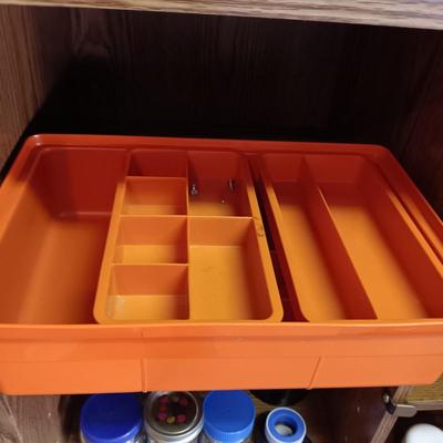 MISC HARDWARE, LIGHT BULB CHANGER AND ORGANIZERS