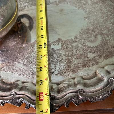 Wilcox International Silver Co. “Essex Manor” Silverplate Tea & Coffee Set with Tray