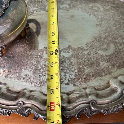 Wilcox International Silver Co. “Essex Manor” Silverplate Tea & Coffee Set with Tray