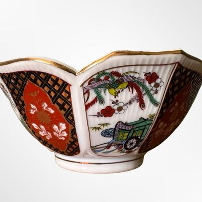Vintage Imari Lotus Porcelain Bowl