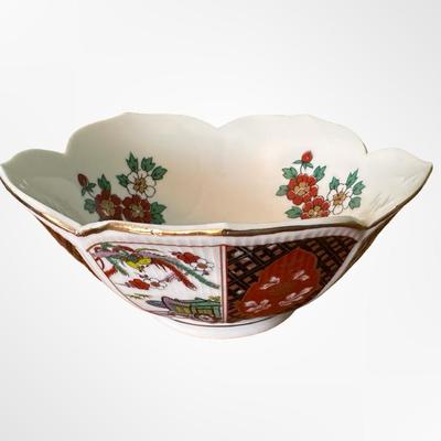 Vintage Imari Lotus Porcelain Bowl