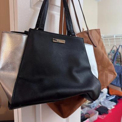 Sale Photo Thumbnail #275