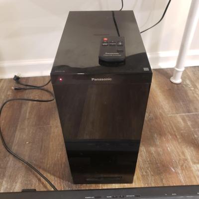 LG 42" TV W/Panasonic Woofer and Sound Bar (BLR-KD)