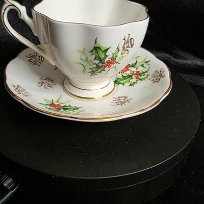 Queen Anne “Yuletide” Fine Bone China Teacup & Saucer – England, 1950s Holiday Holly & Bells Pattern