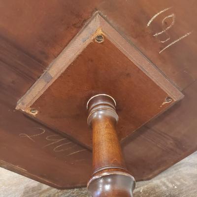 Pie Crust Side Table (BLR-KD)