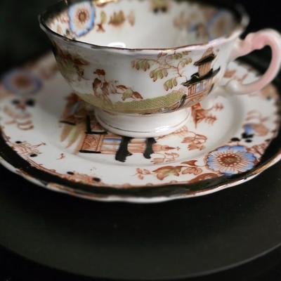 Antique Georgian Chinoiserie Teacup & Saucer — Kepple, Clare Street Bristol (Hand-Painted, Black Rim)