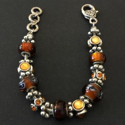 Beautiful amber glass bead, Silver-tone bracelet