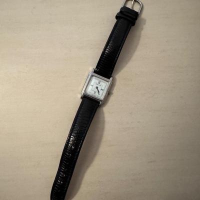 Tiffany & Co. Ladies Watch (K-TF)