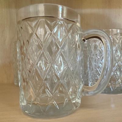 French Diamond-Pattern Glass Mugs