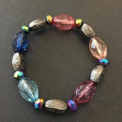 Cute faux glass bead stretch bracelet