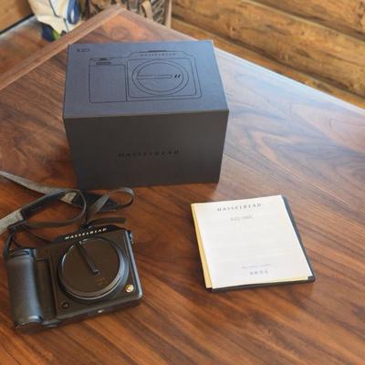 Hasselblad X2D 100C Mirrorless Medium Format Digital Camera Boxed w accesories