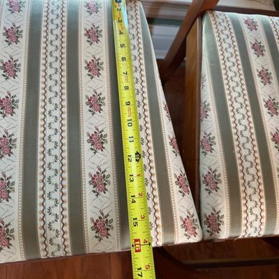 Vintage Solid Wood Dining Table with 6 Matching Chairs and Two Leaves