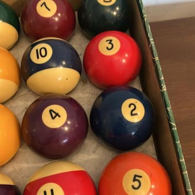 Vintage Aramith style 2 1/4 inch pool billiard balls set