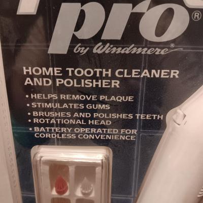 NEW/UNOPENED STOCKING STUFFERS?