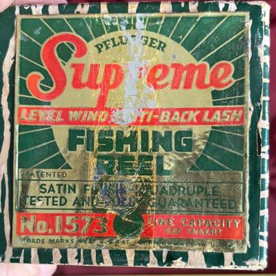 Vintage Pflueger Supreme Fishing Reel