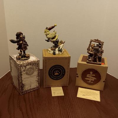 3 COLLECTIBLE FIGURES