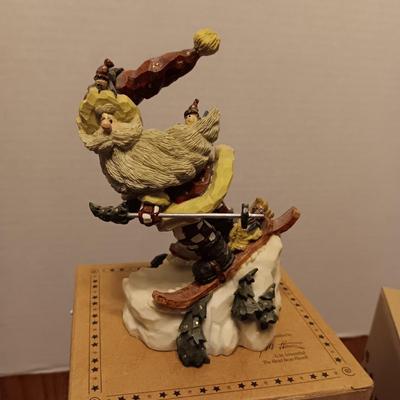 3 COLLECTIBLE FIGURES