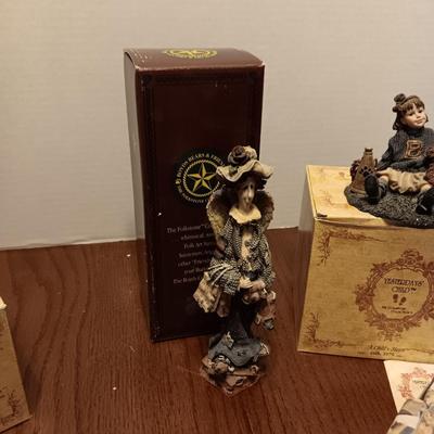 4 COLLECTIBLE FIGURES