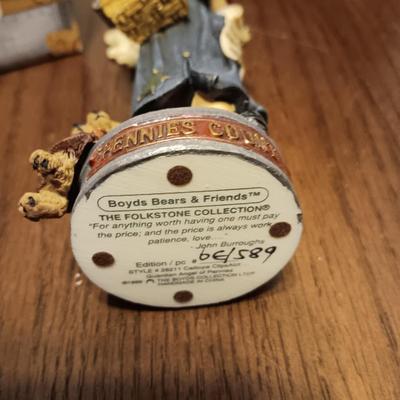 4 COLLECTIBLE FIGURES