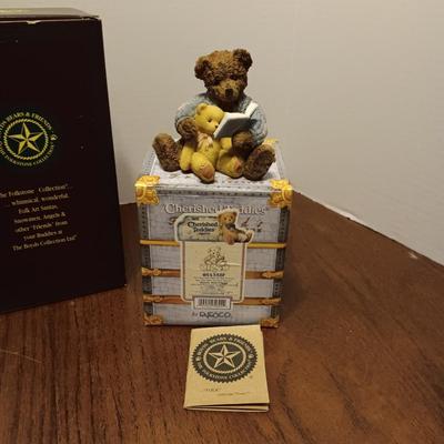 4 COLLECTIBLE FIGURES