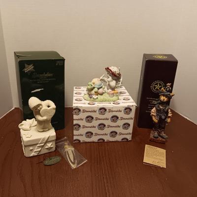 3 COLLECTIBLE FIGURES