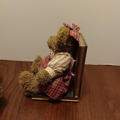 TEDDY BEAR BOOKENDS AND 2 OTHERS