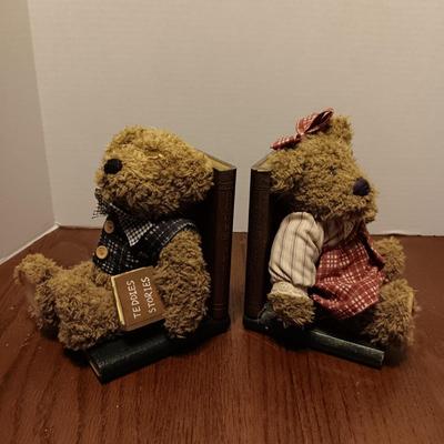 TEDDY BEAR BOOKENDS AND 2 OTHERS